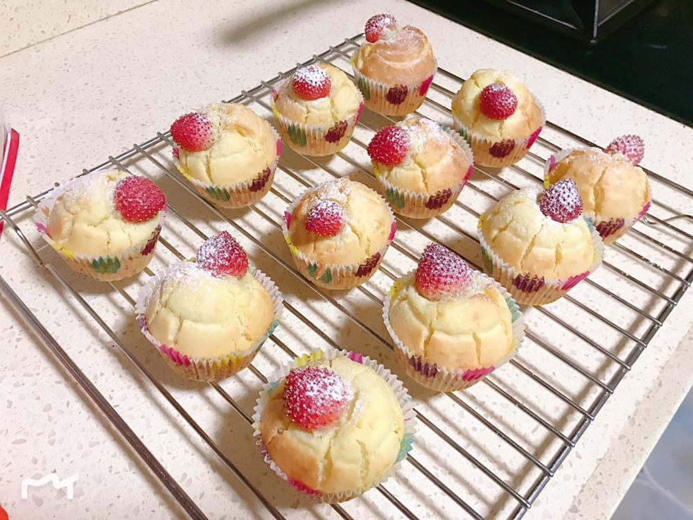 一整颗草莓の马芬