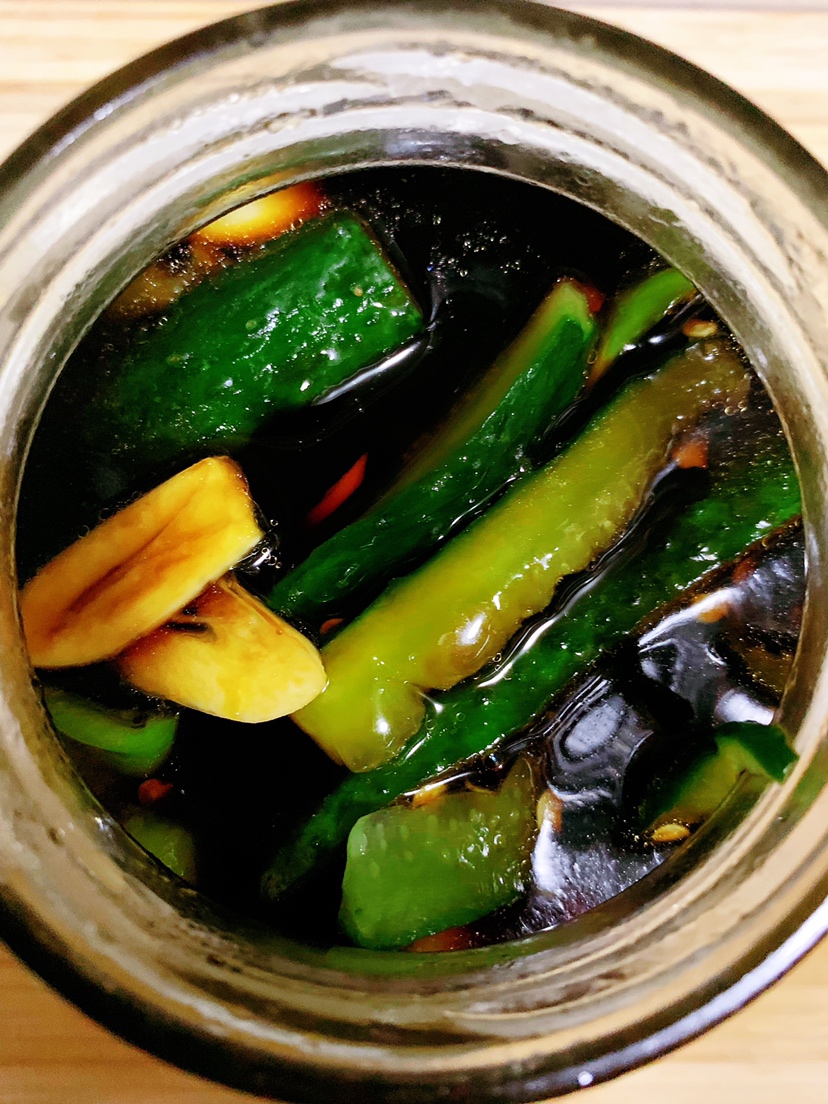 简单易做又好吃的下粥小菜－酱黄瓜的做法