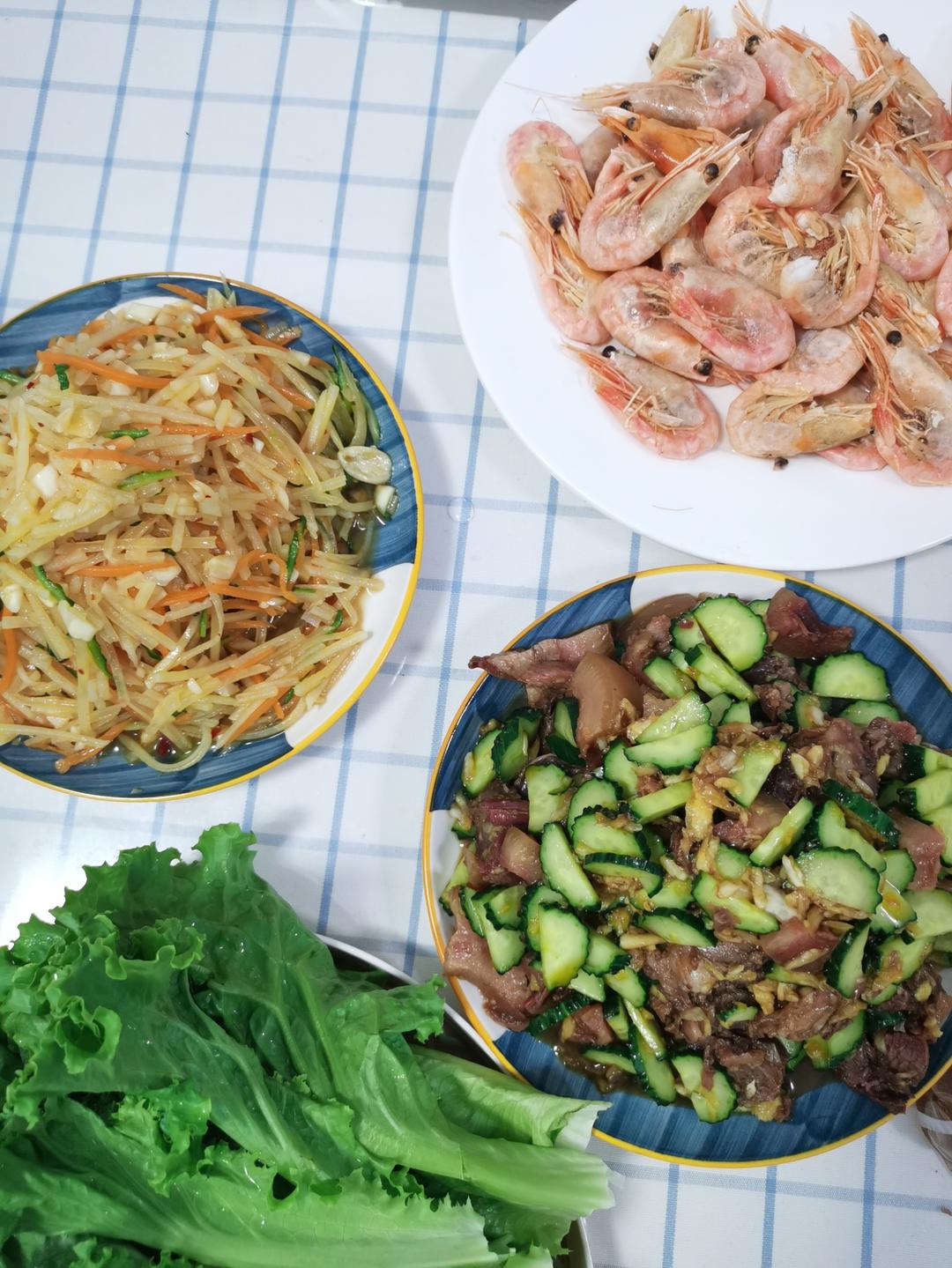 一人食，认真吃饭的故事