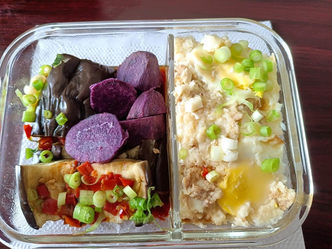 小孩都爱喝的山药鸡蛋肉饼汤-凯度蒸烤箱