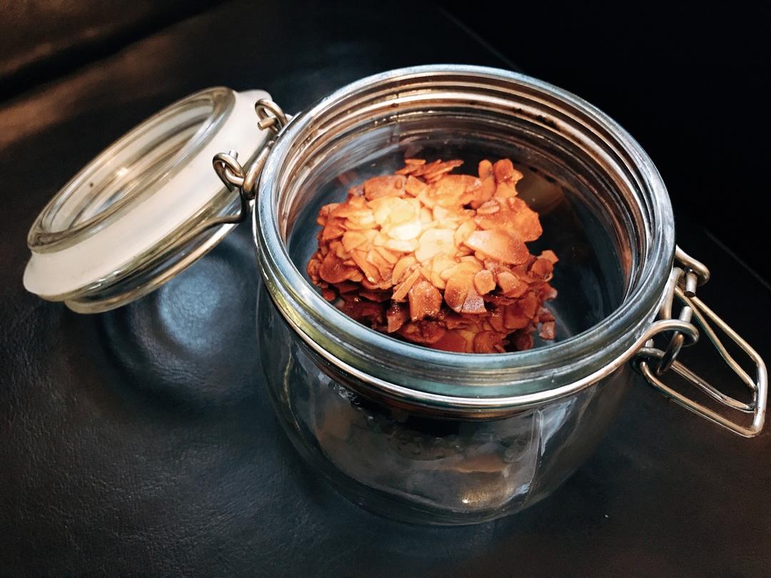 Pierre Herme的杏仁瓦片