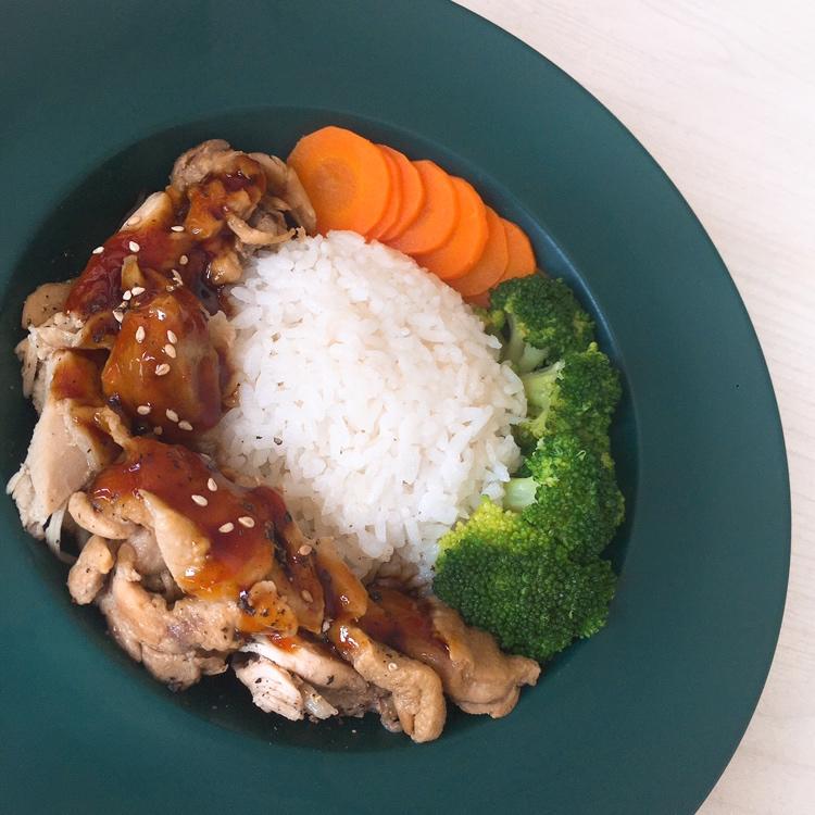 日式照烧鸡肉饭
