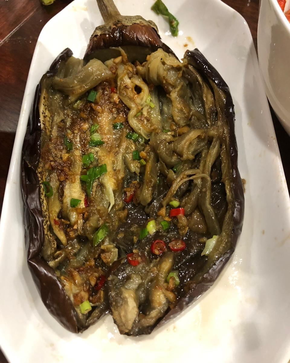 《Tinrry+》烤箱菜：蒜香烤茄子