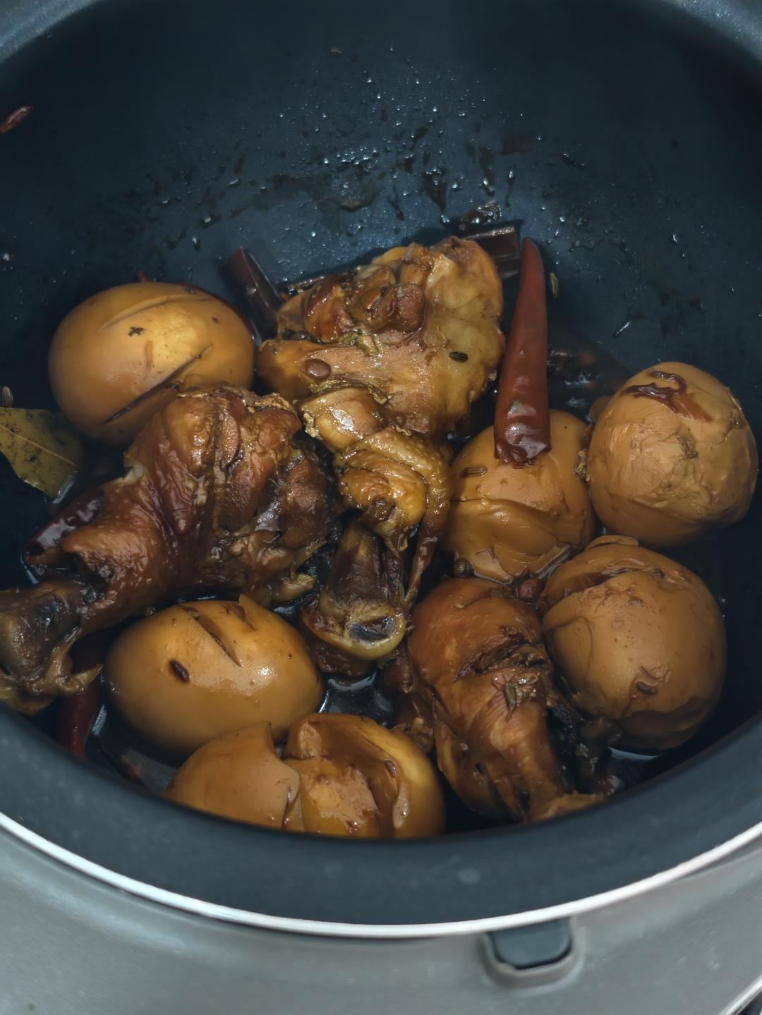 爆好吃的卤鸡腿 卤蛋❗电饭煲 炒锅都可以做~