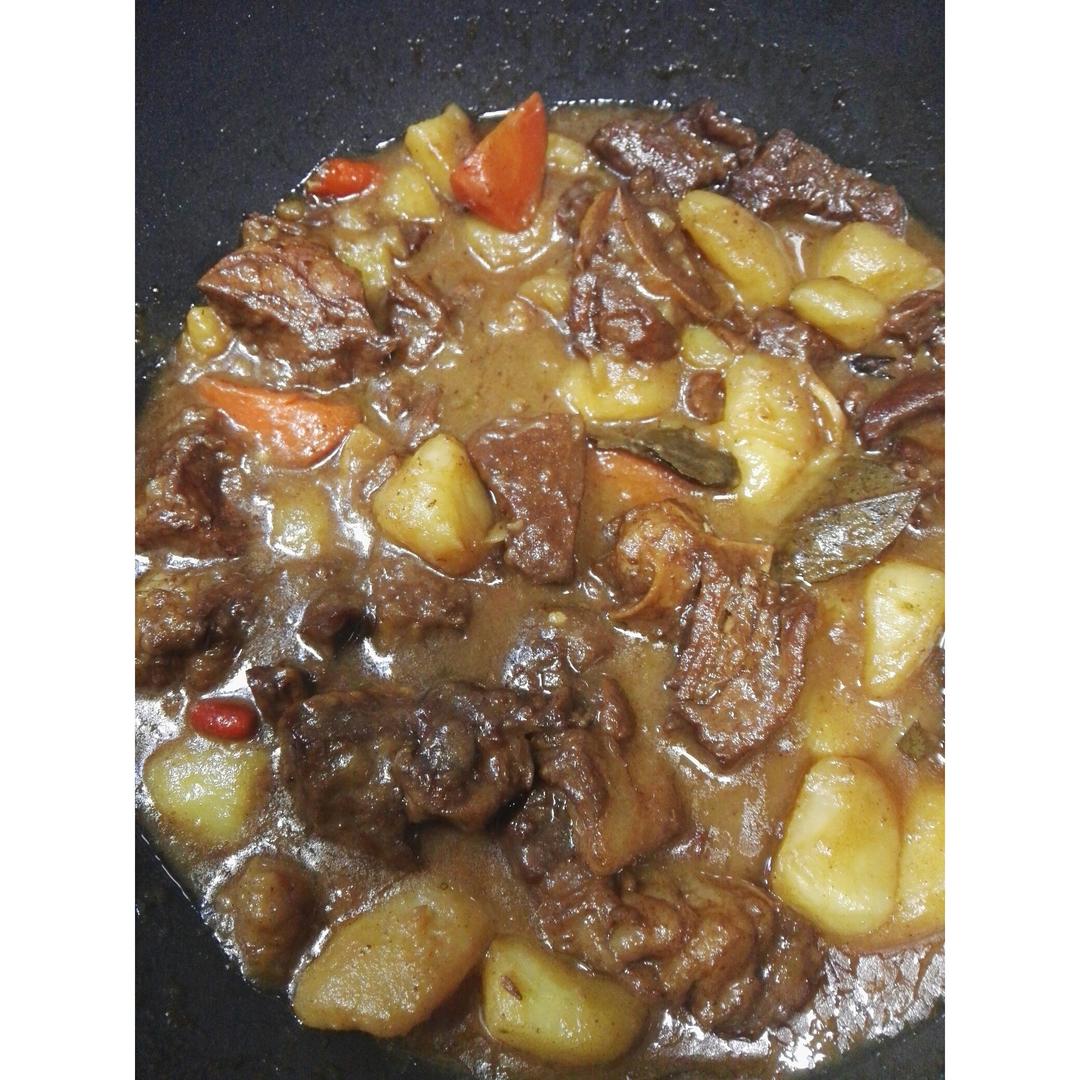 红烧牛腩