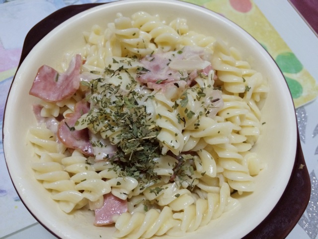奶油培根意大利面