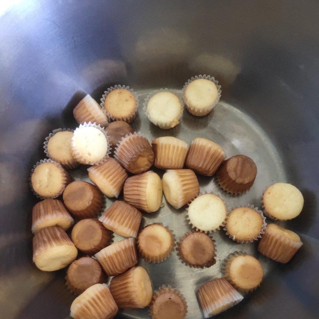 视频👶一口一个｜超可爱｜原味｜mini宝宝小蛋糕｜48连24连通用