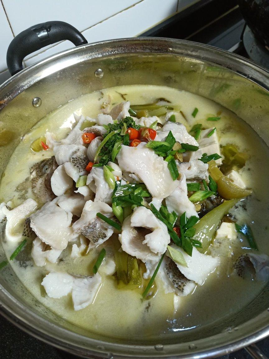 厨师长教你：“酸菜鱼”的传统做法，色香味俱全