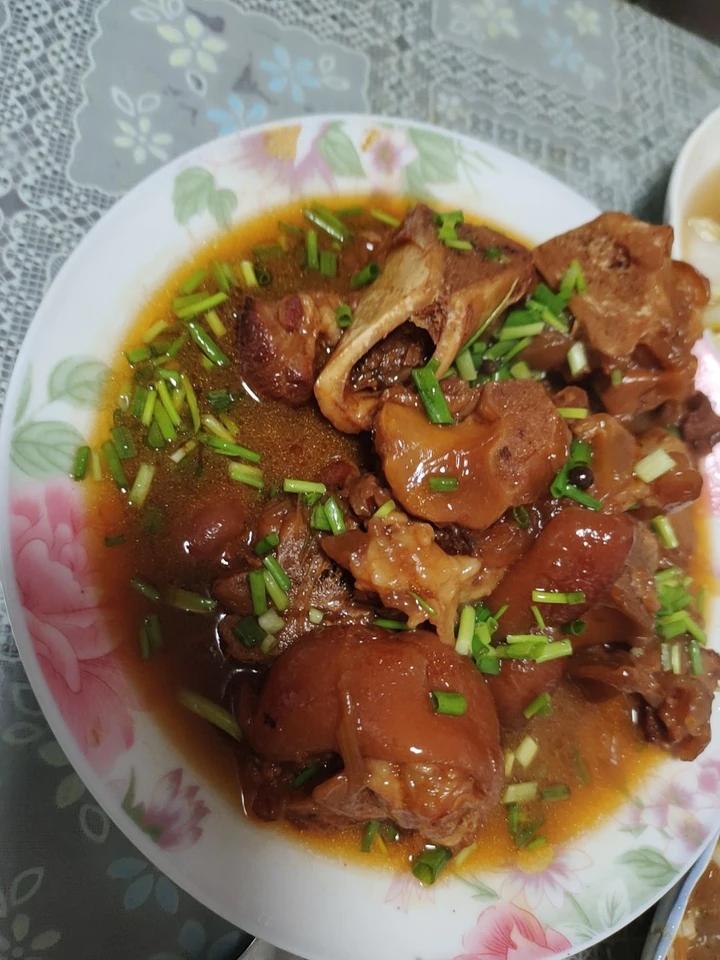 超级无敌好吃的红烧牛肉