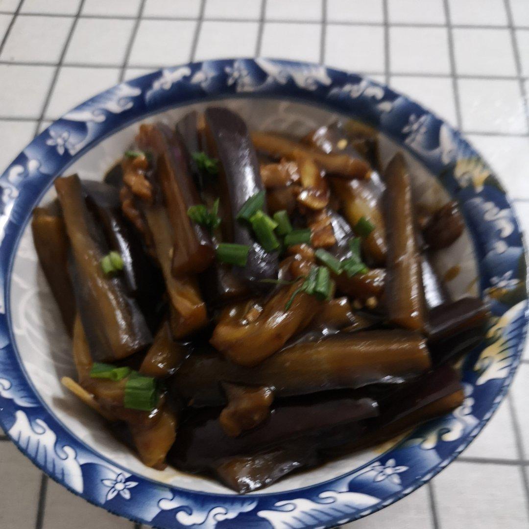 开胃下饭菜！巨简单的家常鱼香茄子煲