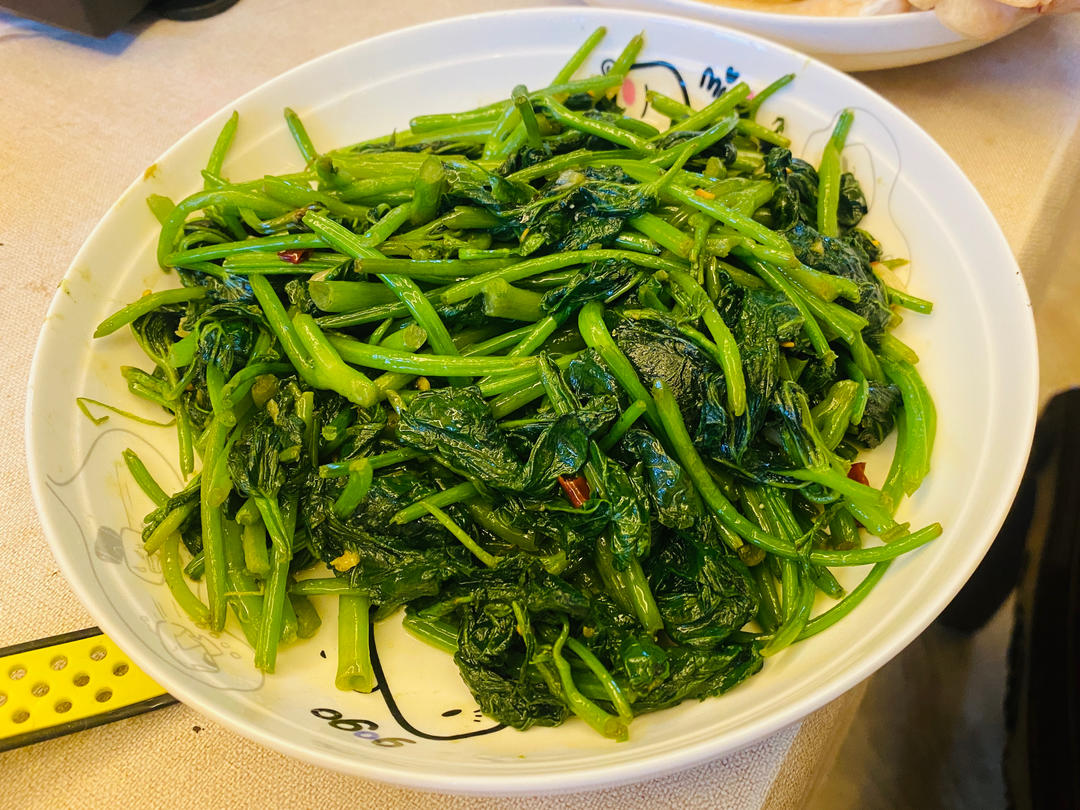 清炒苕尖