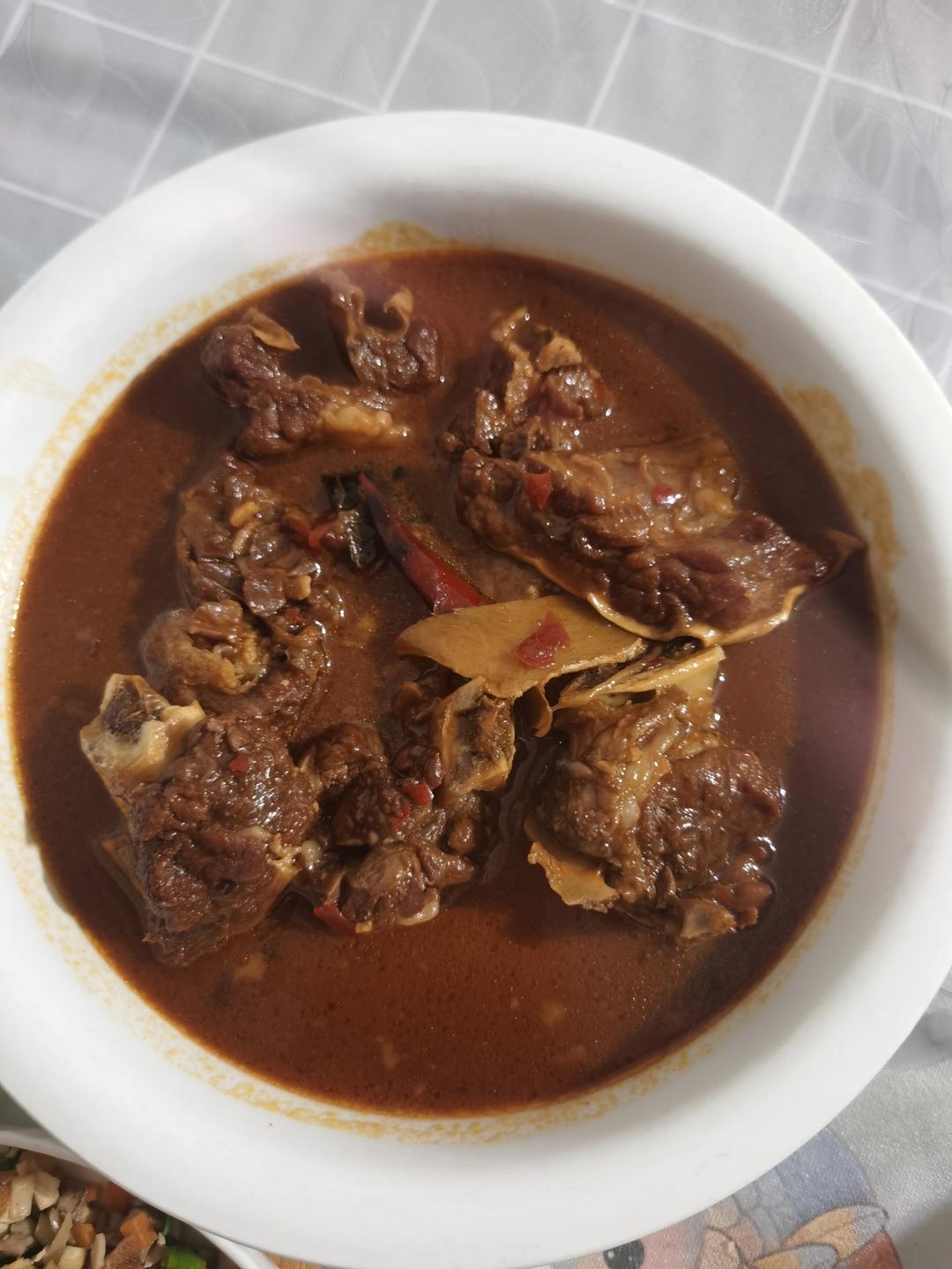 红烧牛排骨