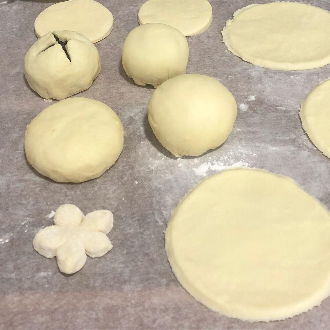 puff pastry（冷冻酥皮）版蛋黄酥（可类推至其他酥皮点心）