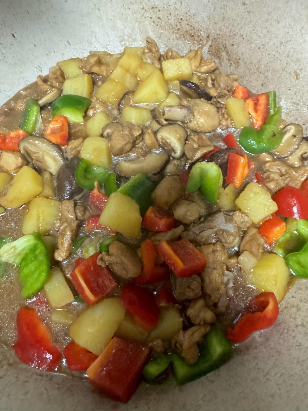 好吃到原地爆炸的黄焖鸡