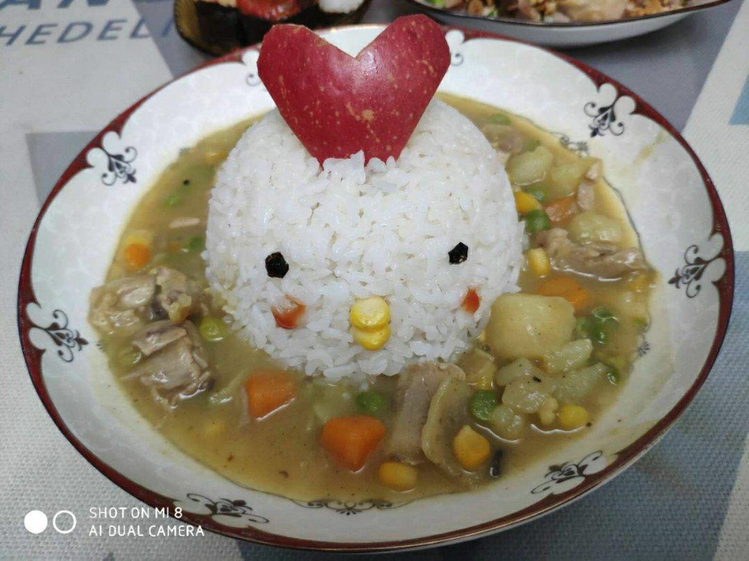 人见人爱花见花开🐤         三只小鸡日式咖喱饭