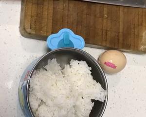 小孩版蛋炒饭的做法 步骤1