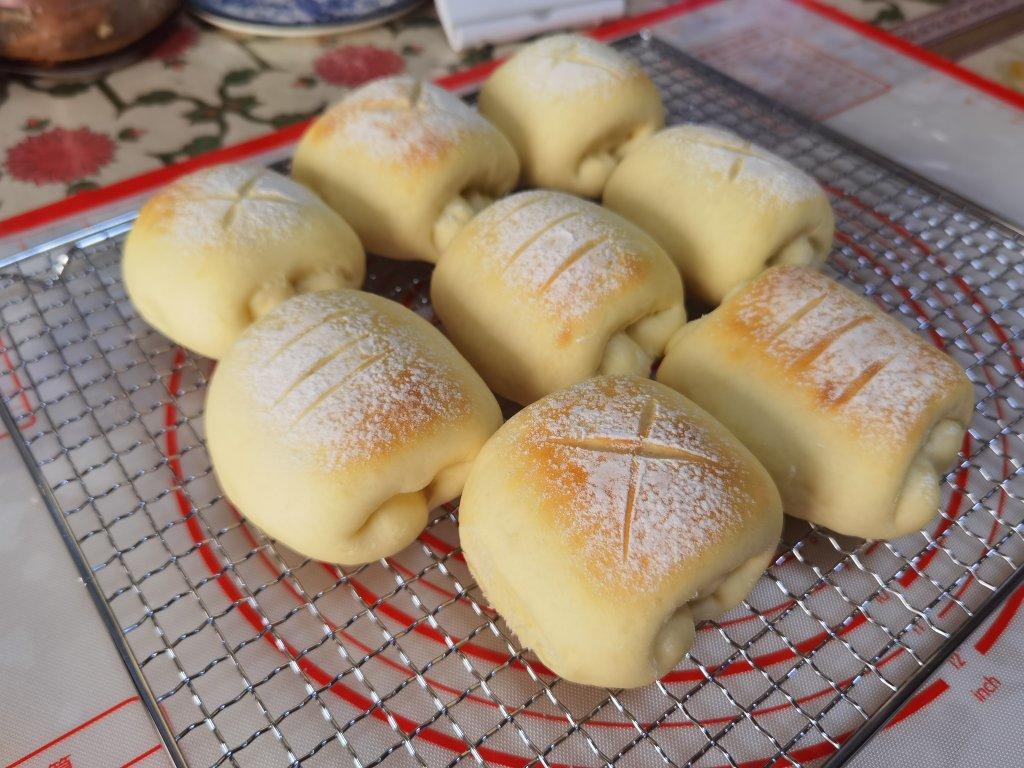 超软牛奶小面包