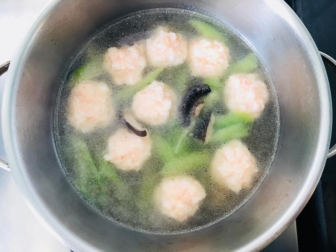 虾滑娃娃菜