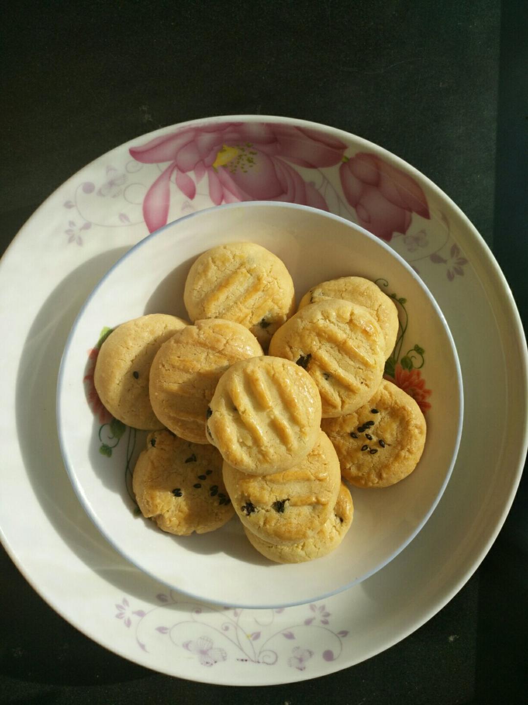 椰蓉黑加仑酥饼