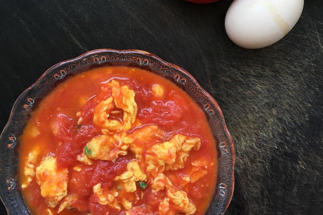 有汤汁的西红柿炒鸡蛋的做法