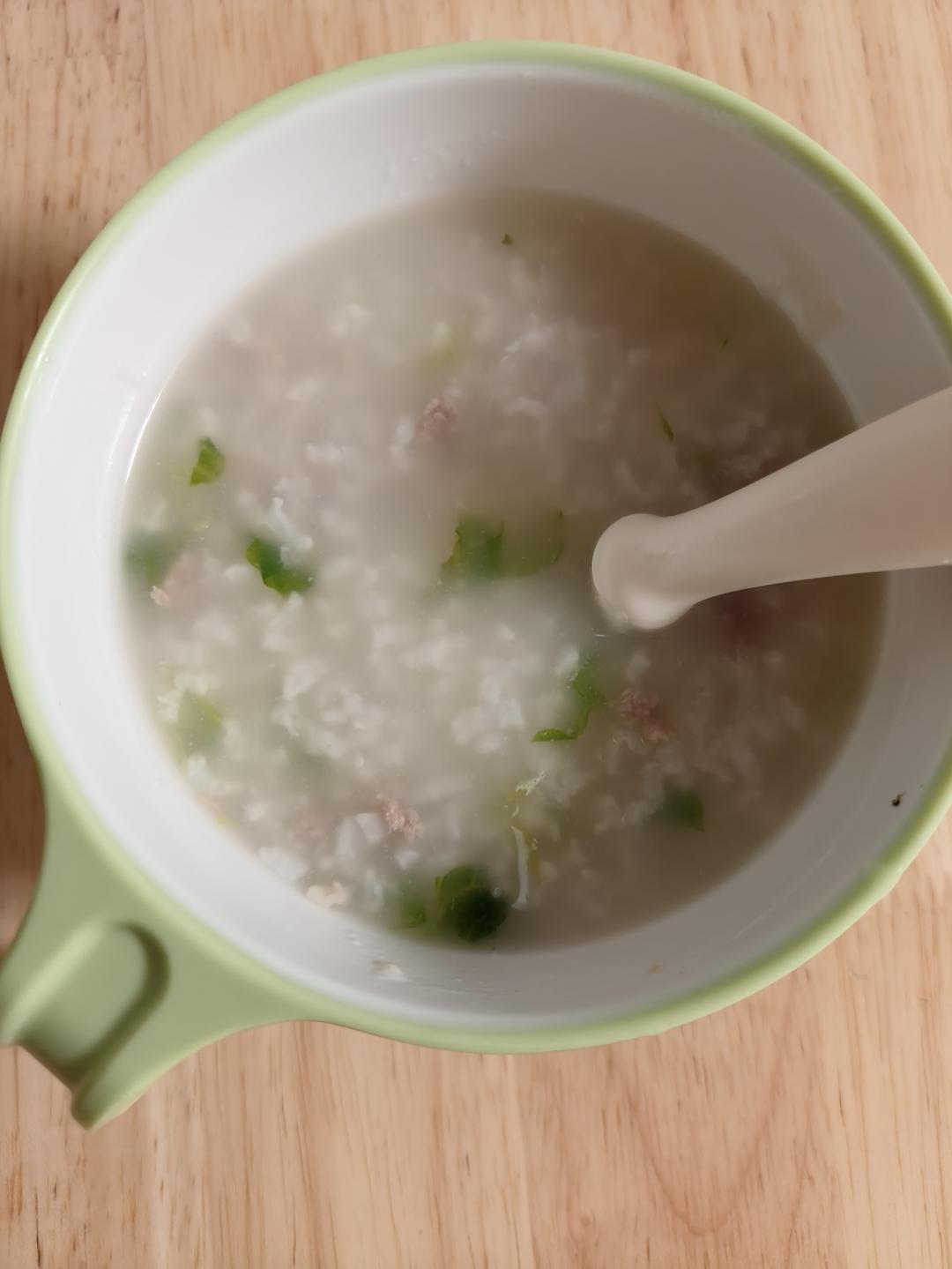 嫩滑青菜瘦肉粥