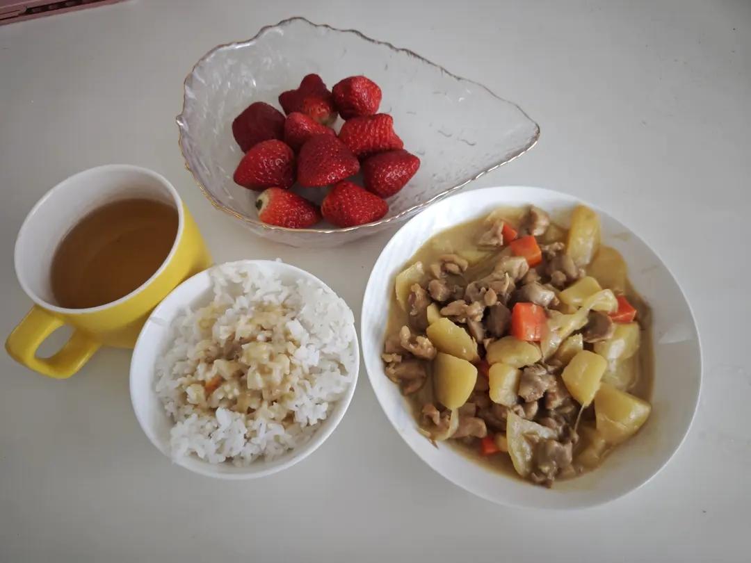 零失败日式咖喱鸡肉饭！！最正宗日本家庭做法！简单又好吃！