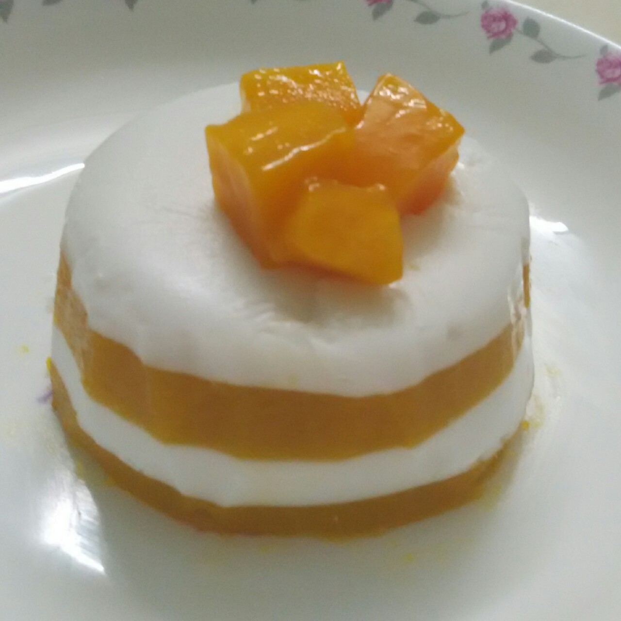 芒果椰汁千层糕