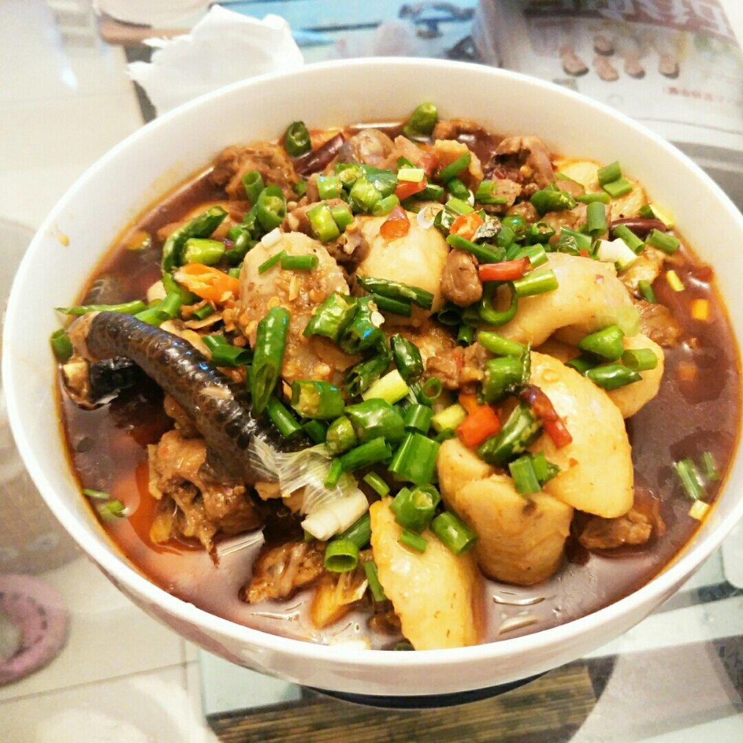 芋儿烧鸡