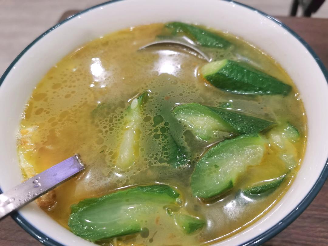 鲜掉眉❗️❗️好喝到哭的丝瓜煎蛋汤