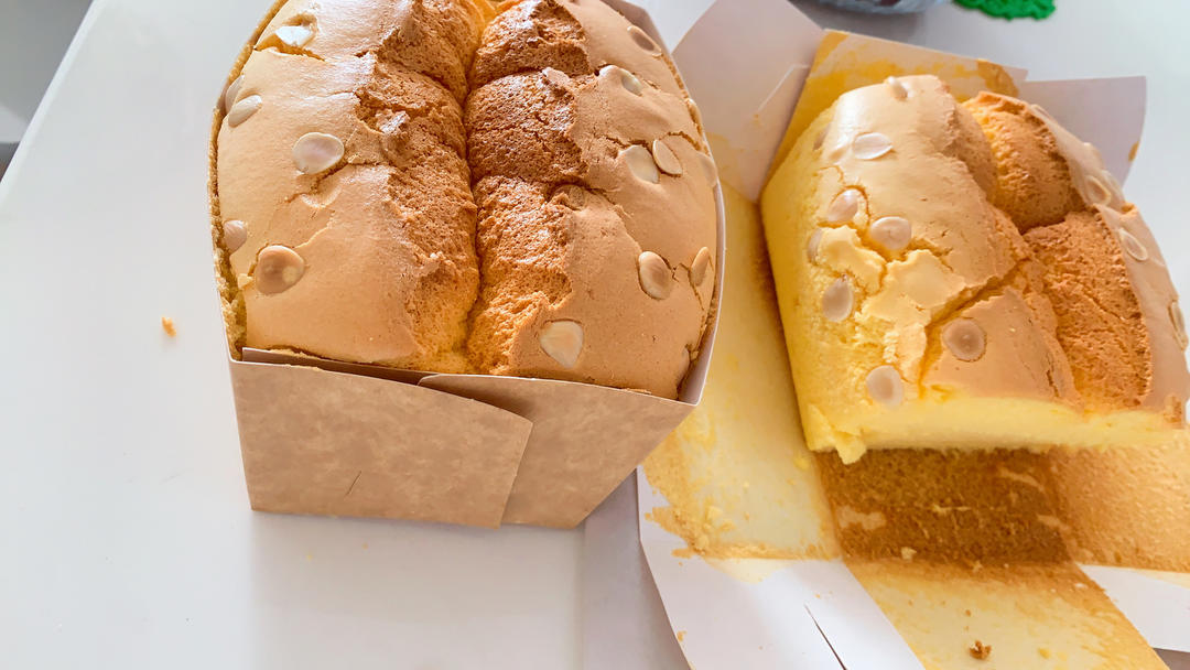 无泡打粉的金枕蛋糕—一次成功零失败