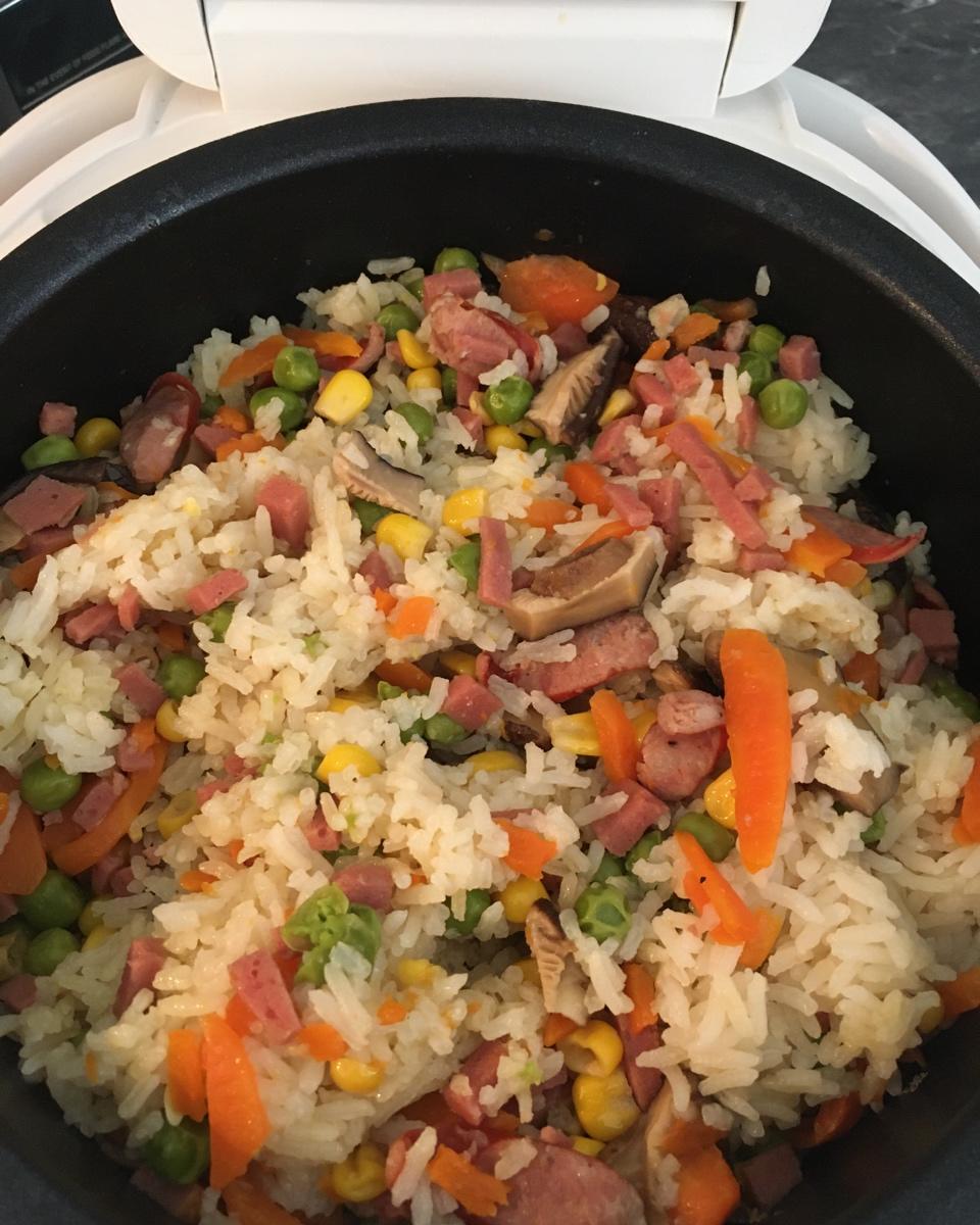 把陈乔恩吃哭的焖饭，我一口气连吃3碗，学会后再也不想吃外卖了