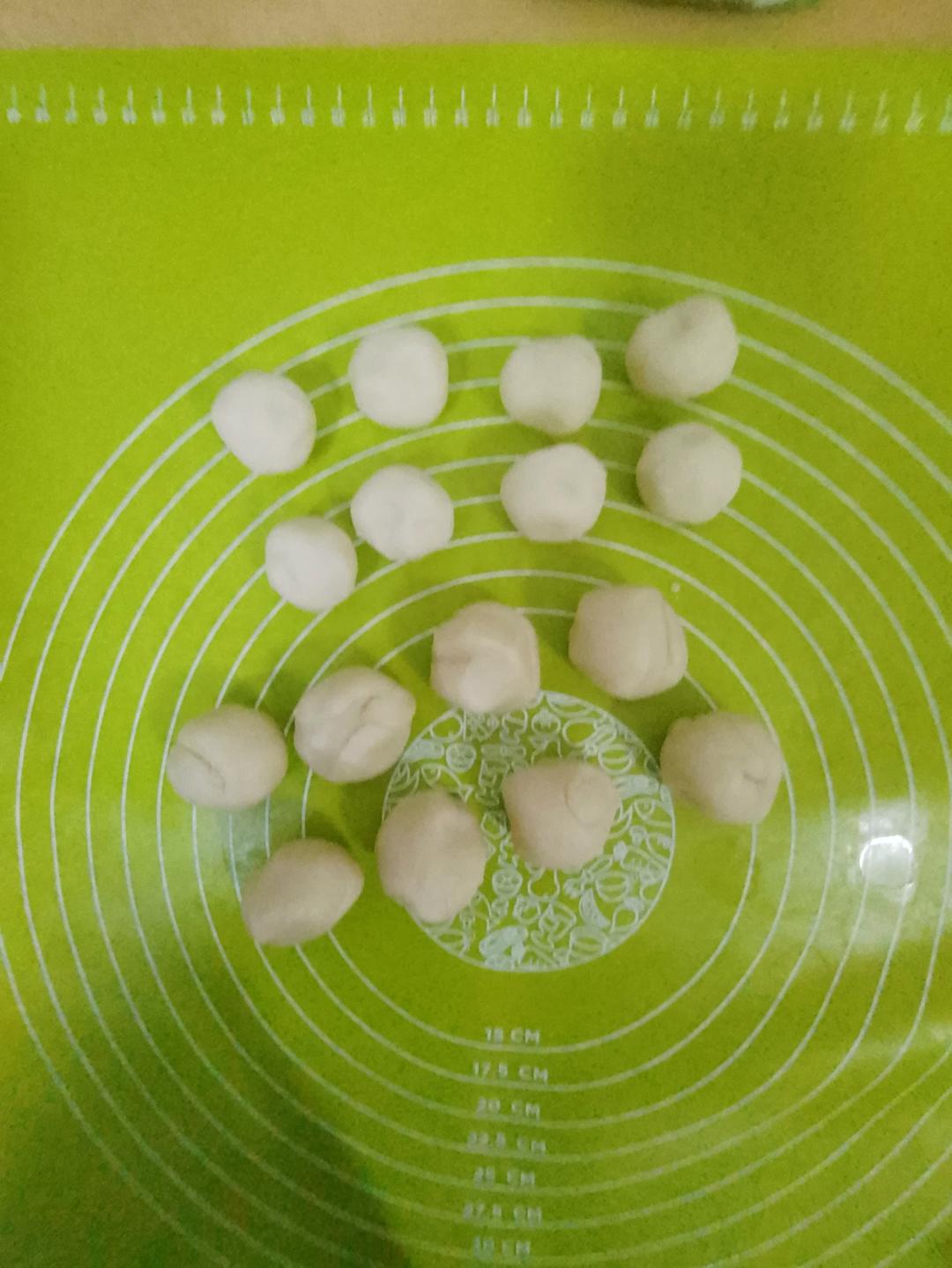 泳式鲜肉榨菜月饼