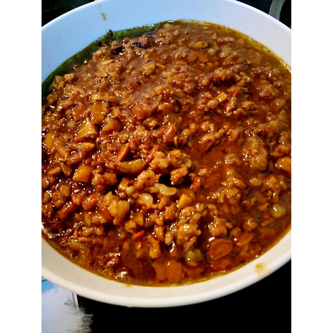 柒小萌萌做的老北京炸酱