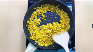 香喷喷的金沙玉米的做法 步骤5