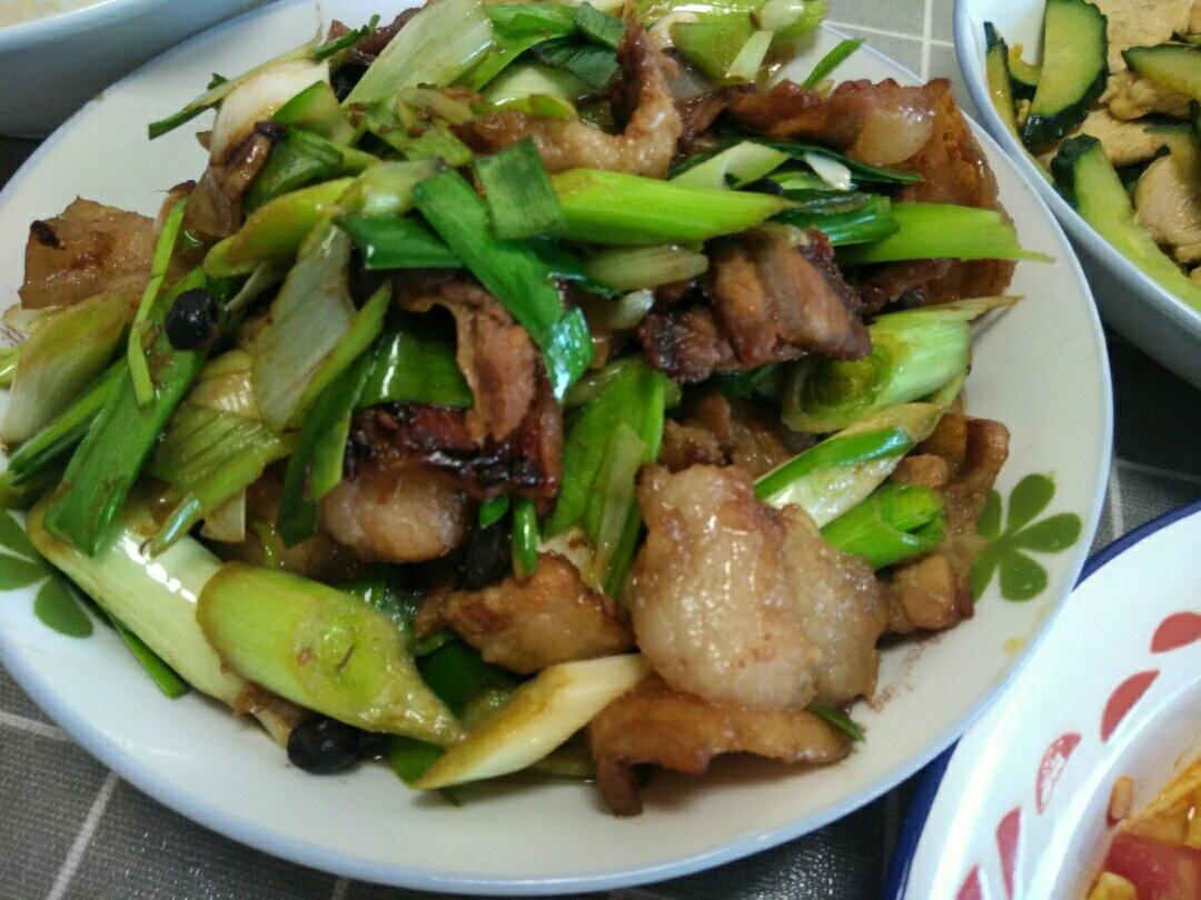 厨师长教你：“回锅肉”的正宗做法，先收藏