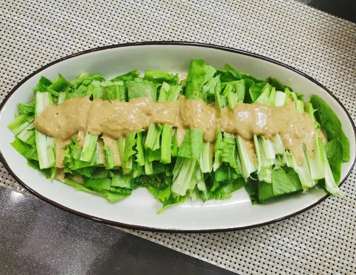 每次做都光盘的麻酱油麦菜
