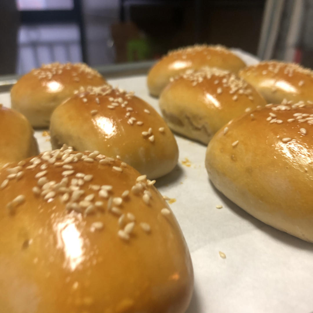 无敌柔软，塑形非常简单的牛奶小方面包