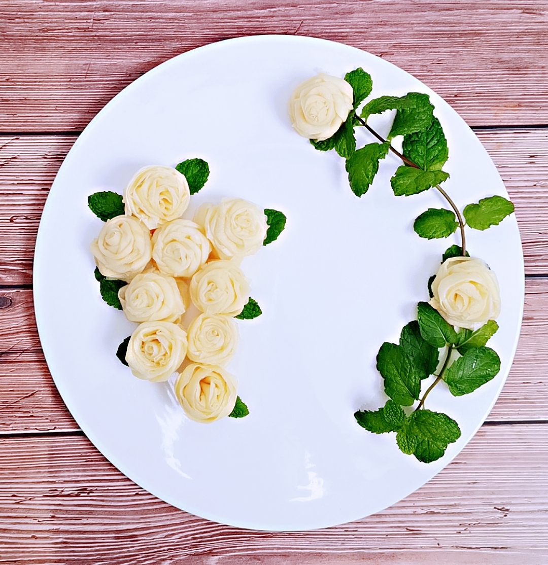 🌹千层皮玫瑰花造型🌹美食菜肴拼盘装饰🌹创意花式摆盘的做法 步骤12
