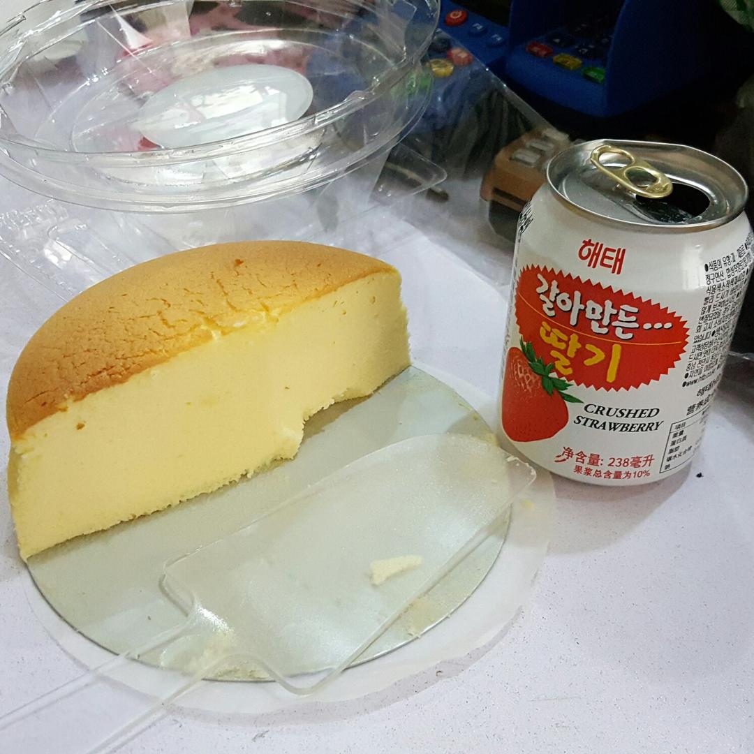 完美轻乳酪芝士蛋糕（不开裂、不回缩、不收腰、入口即融）