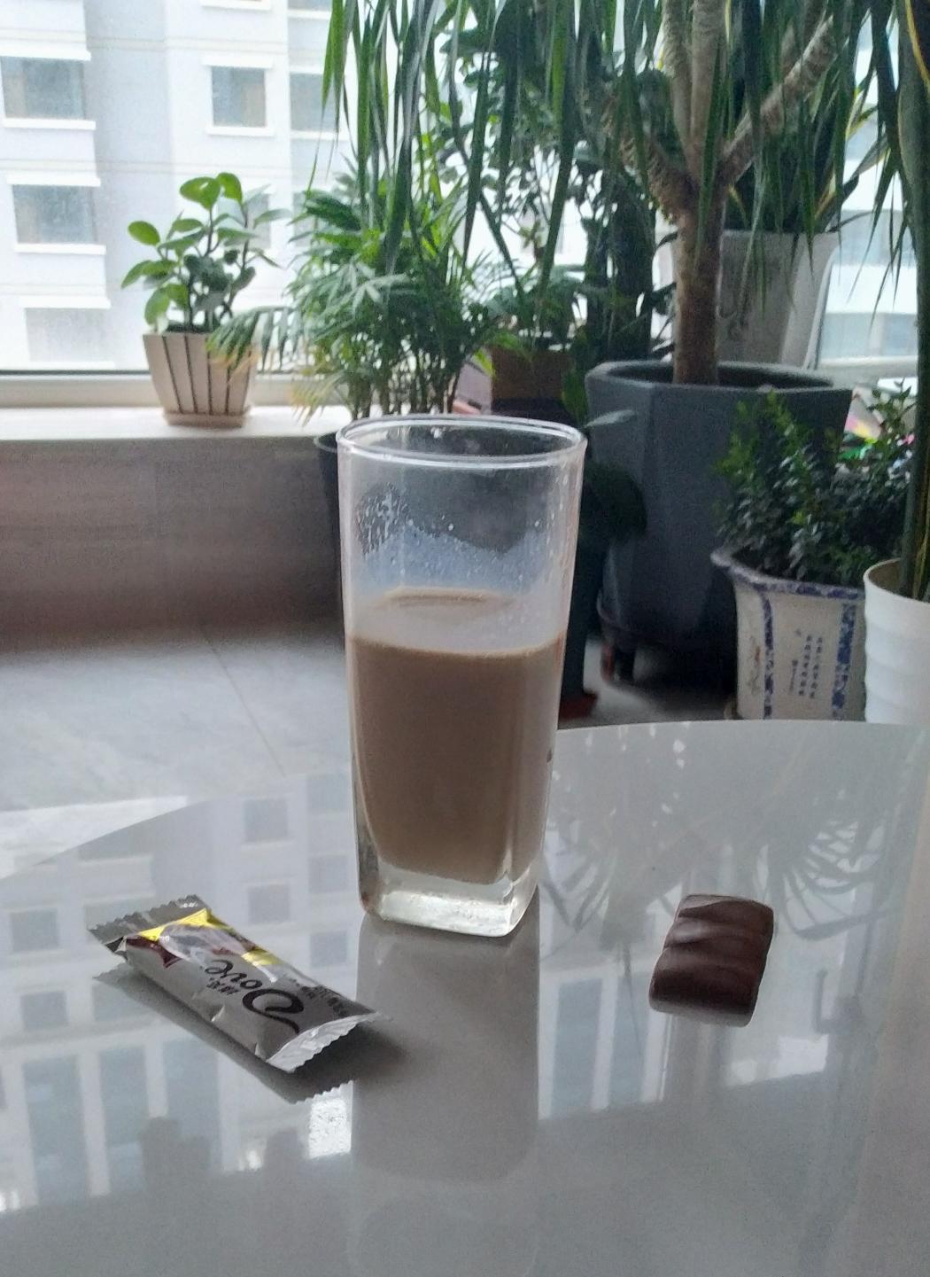 生日神秘礼物:巧克力🍫牛奶的做法