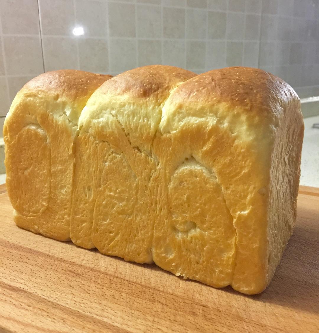 面包 奶香超浓郁的北海道吐司(消灭淡奶油) 手机用户8055_mgdj做的奶