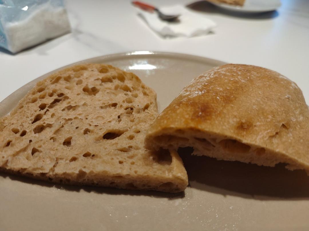天然酵母夏帕塔面包