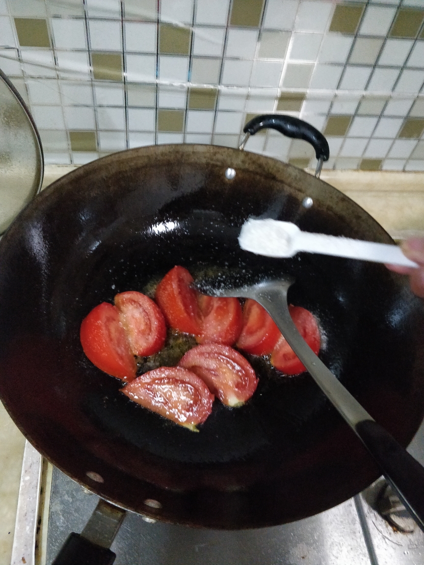 超浓郁的西红柿鸡蛋汤的做法 步骤6