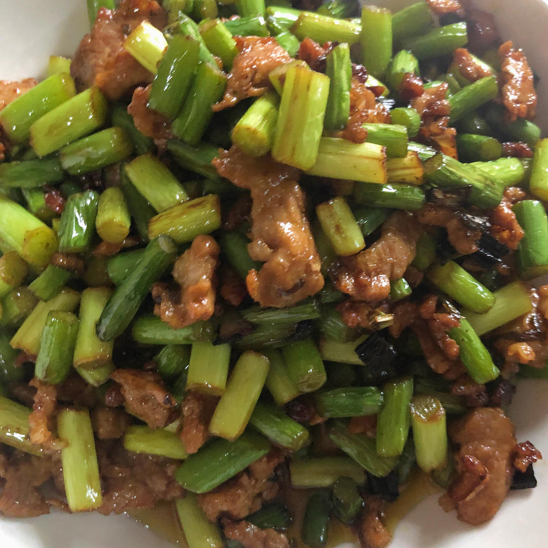 蒜苔炒肉末，三碗米饭都不够吃