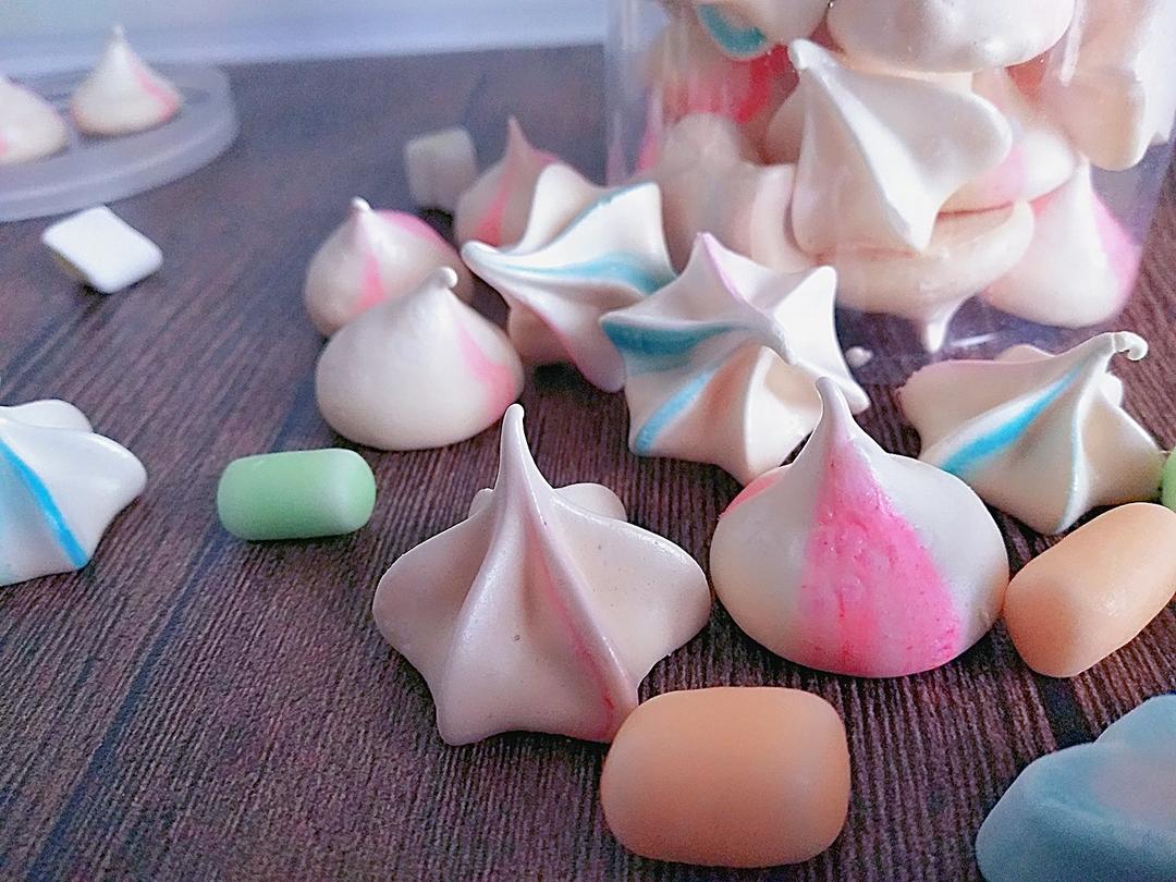 飘雪依然做的独角兽蛋白糖