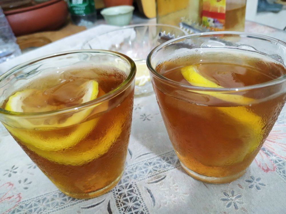 自制蜂蜜柠檬红茶(够涩才出色)