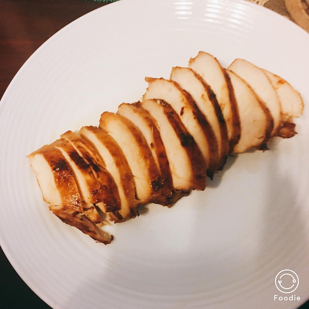 香煎鸡胸肉(蜂蜜蒜香)