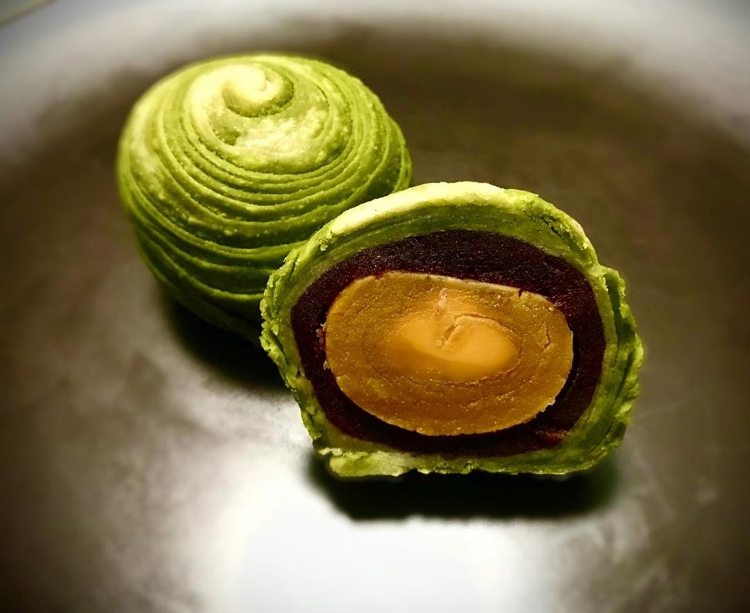 蛋黄酥~紫薯、抹茶、原味~花好月圆，中秋快乐~内附一次做六色蛋黄酥方法~