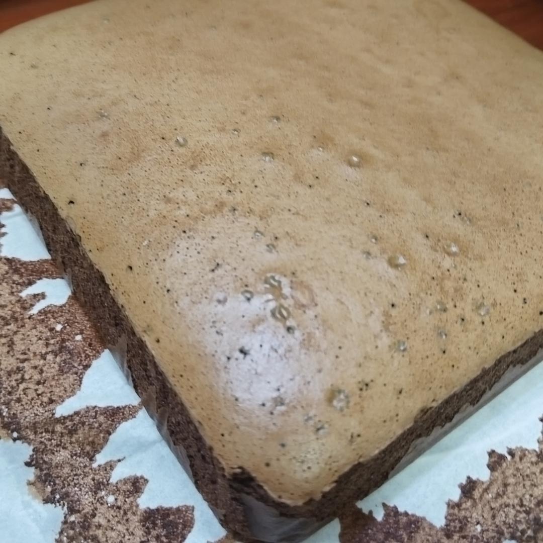 每次做这个蛋糕，家属都要先吃3块，真的是香啊！爱吃巧克力的一定不要错过！