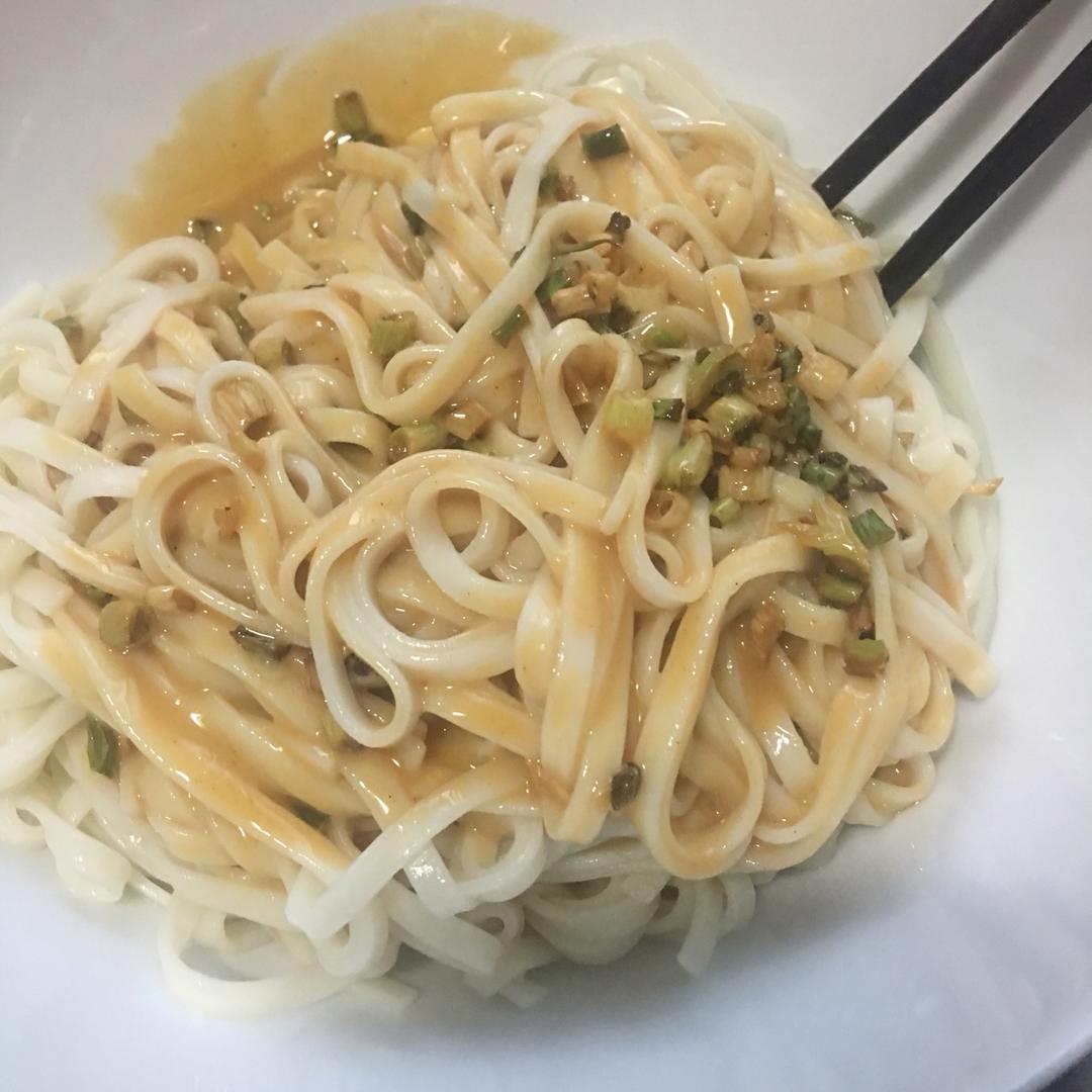 飘香拌面 花生酱拌面